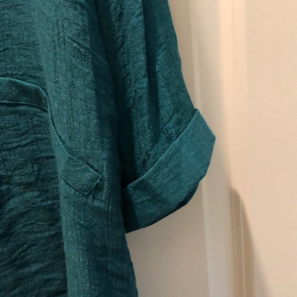Tunic - Picture 3 of 4